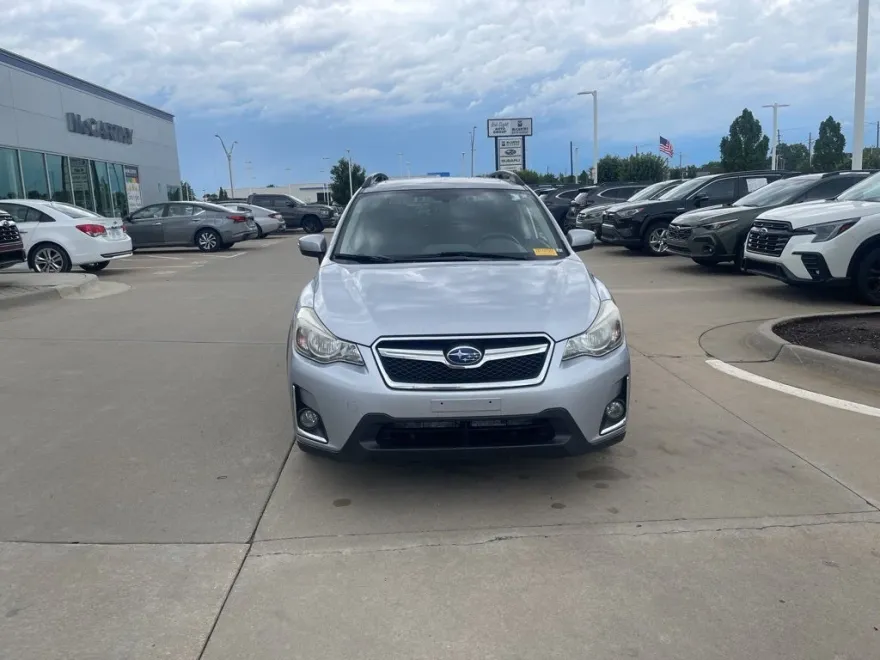 2017 Subaru Crosstrek 2.0i Limited photo 1