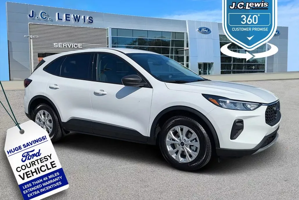 2025 Ford Escape Active photo 1