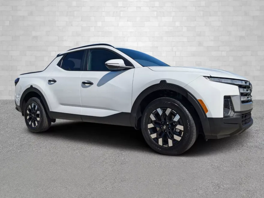2025 Hyundai Santa Cruz SEL photo 1