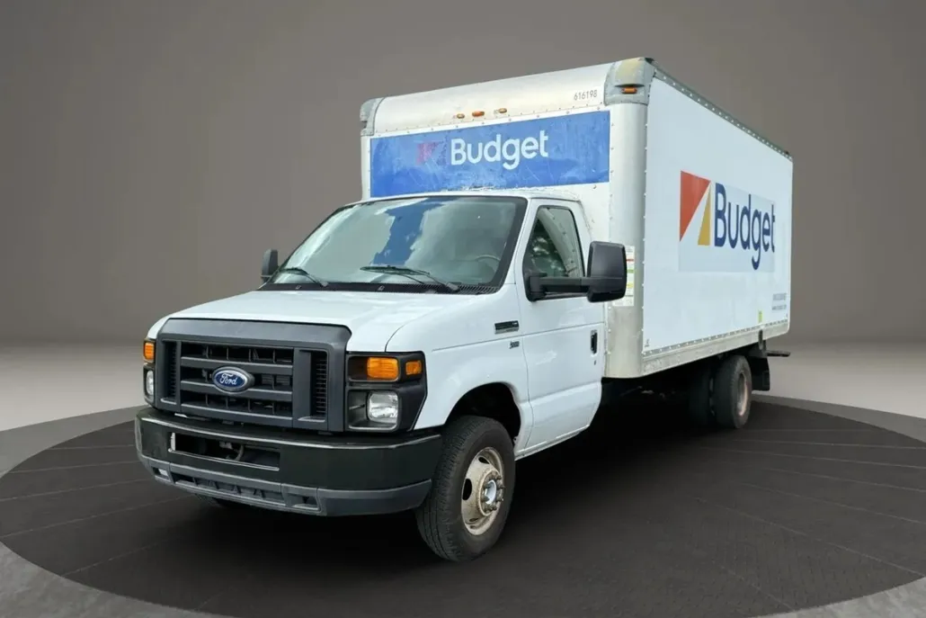 2016 Ford E-350 photo 1