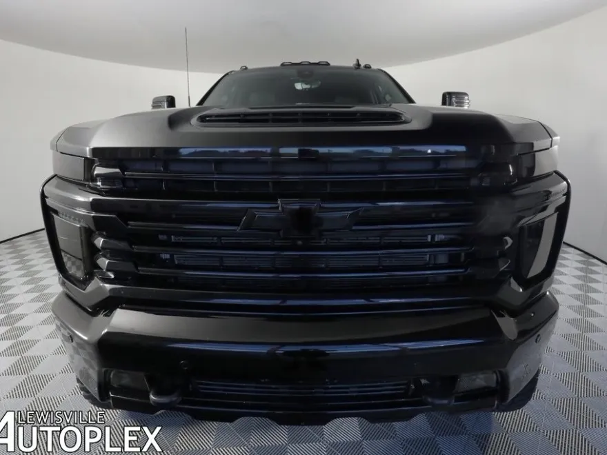2022 Chevrolet Silverado 3500HD High Country photo 1