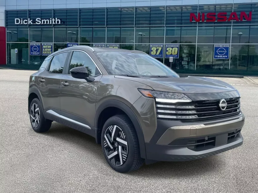 2026 Nissan Kicks SV photo 1