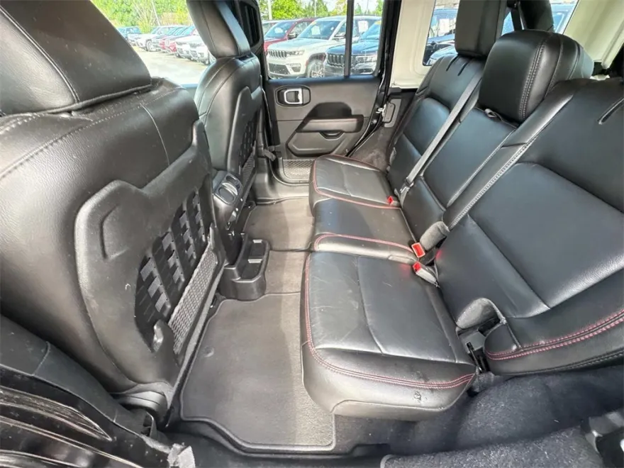 2021 Jeep Wrangler Unlimited Rubicon photo 17