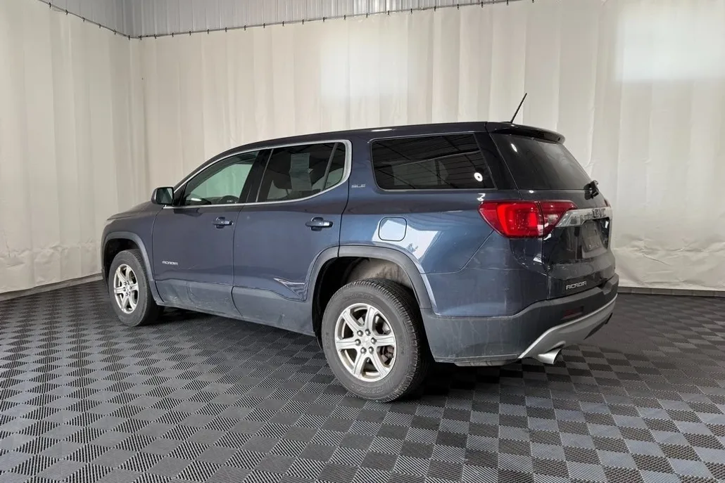 2018 Gmc Acadia SLE photo 1