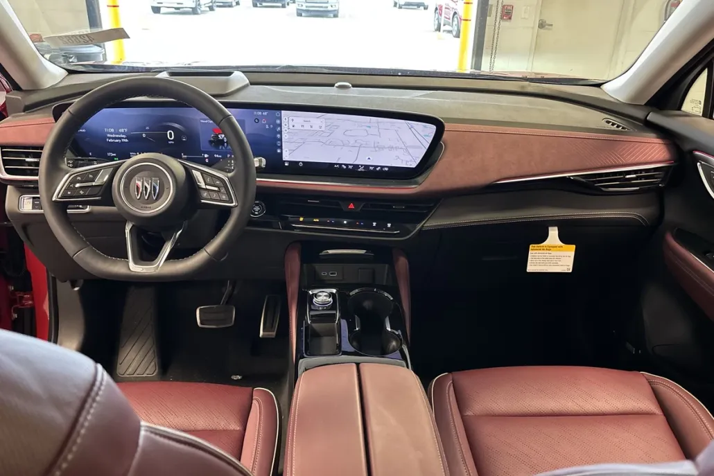 2025 Buick Envision Sport Touring photo 1