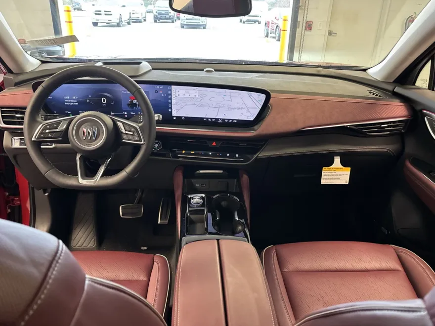 2025 Buick Envision Sport Touring photo 1