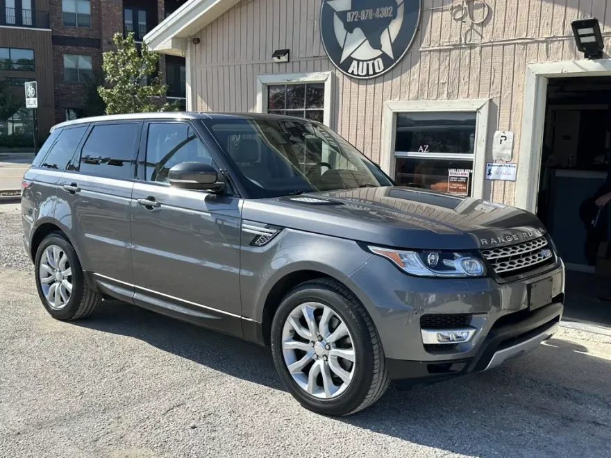 2014 Land Rover Range Rover Sport SE photo 1