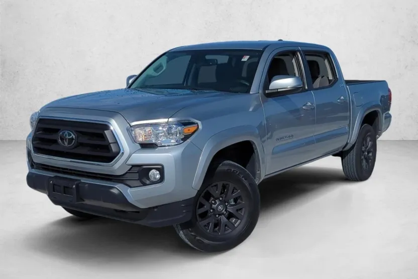 2022 Toyota Tacoma 4x4 SR5 Double Cab V6 photo 1
