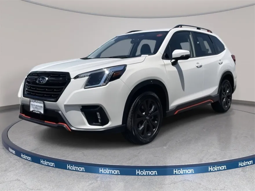 2024 Subaru Forester Sport photo 1