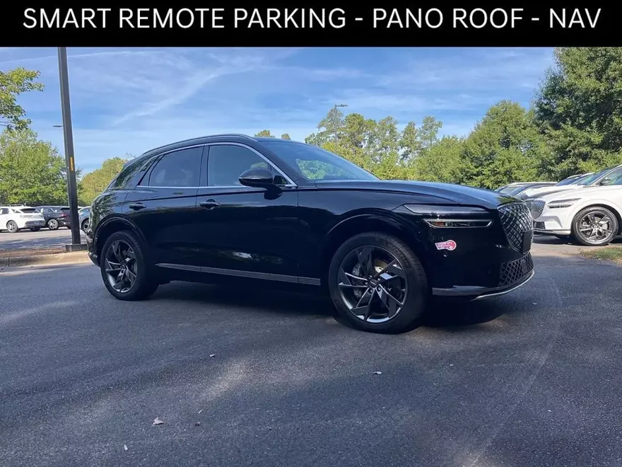 2024 Genesis Electrified GV70 Advanced photo 1