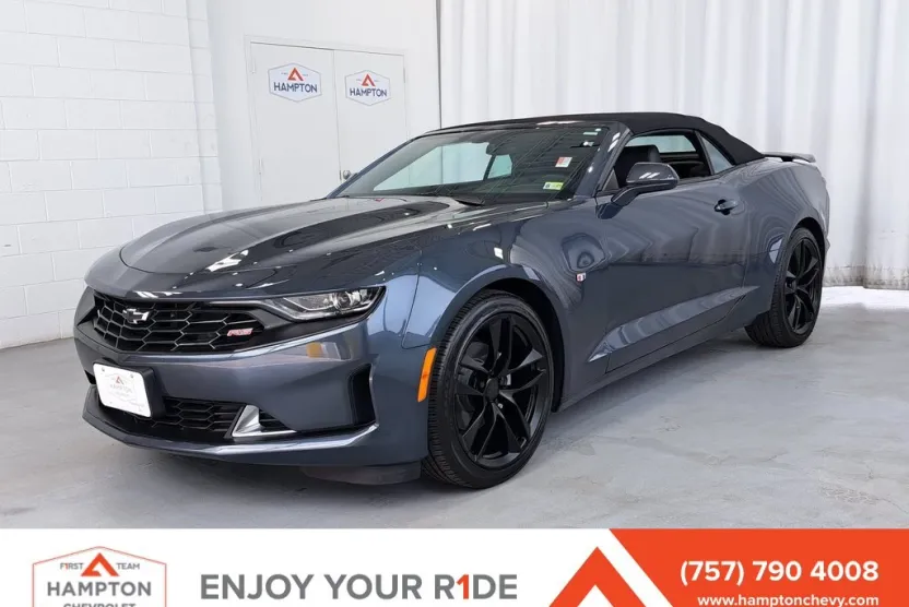 2023 Chevrolet Camaro 2LT photo 1