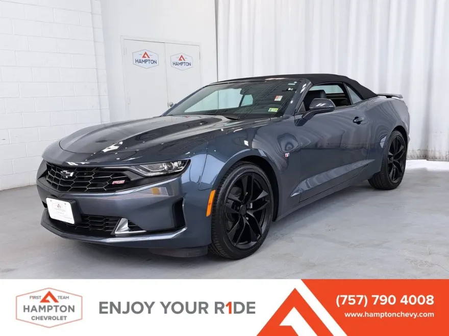 2023 Chevrolet Camaro 2LT photo 1