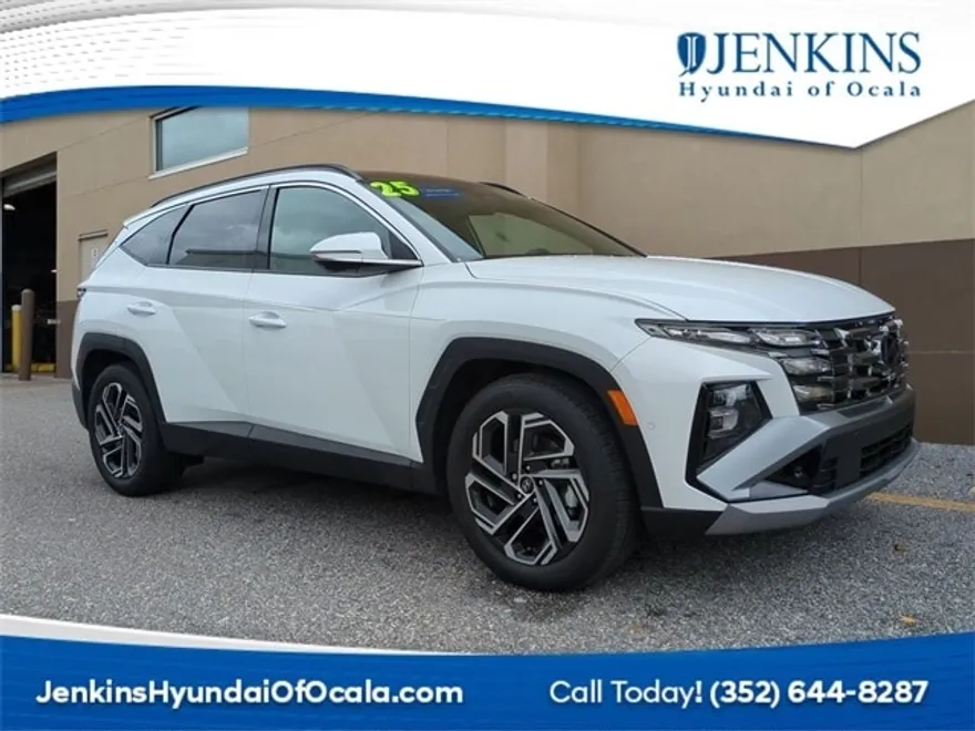 2025 Hyundai Tucson Limited photo 1
