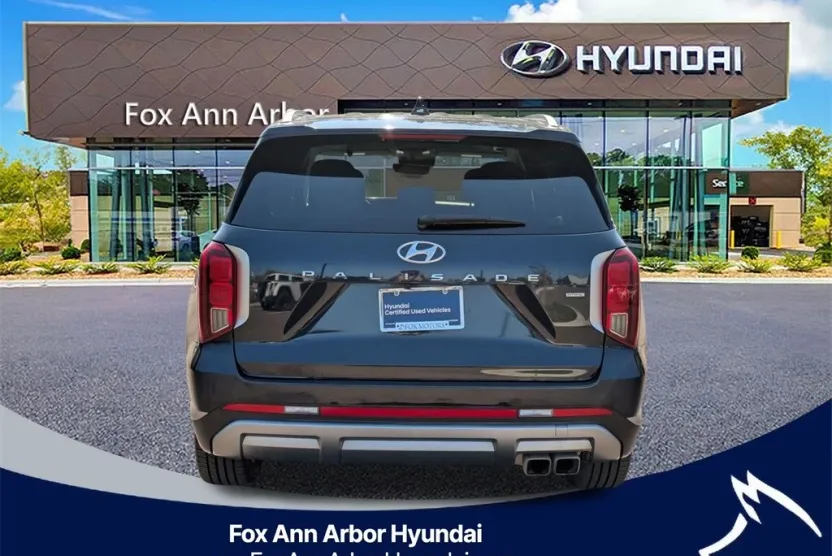 2024 Hyundai Palisade SEL photo 1