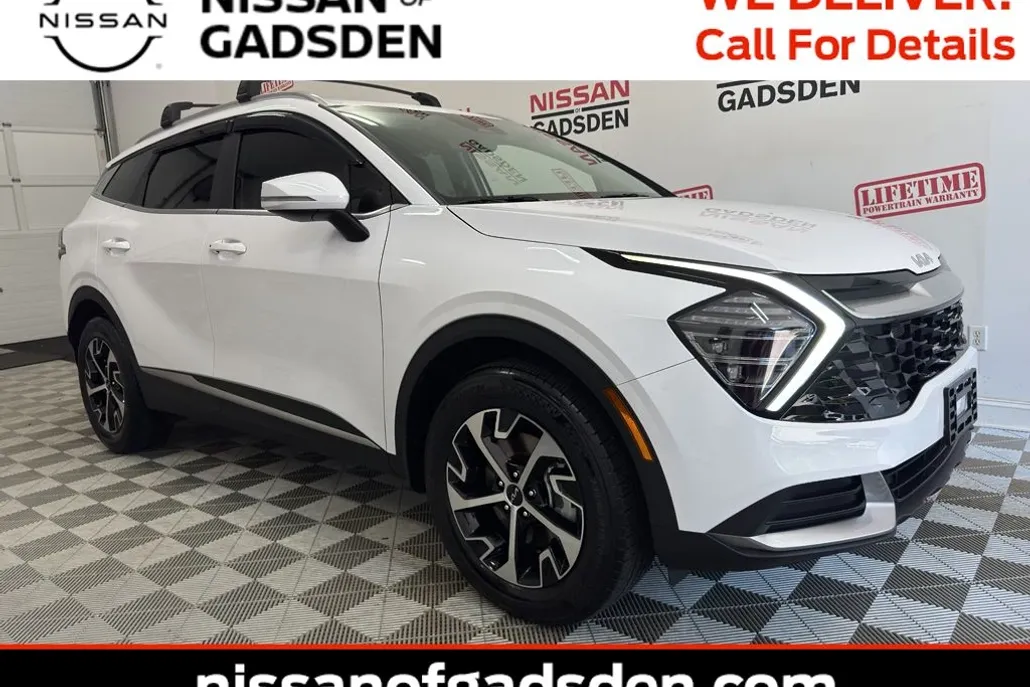 2024 Kia Sportage EX photo 1