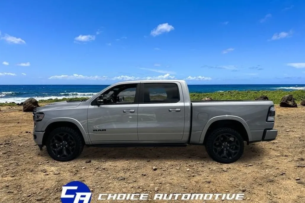 2022 Ram 1500 Limited photo 1