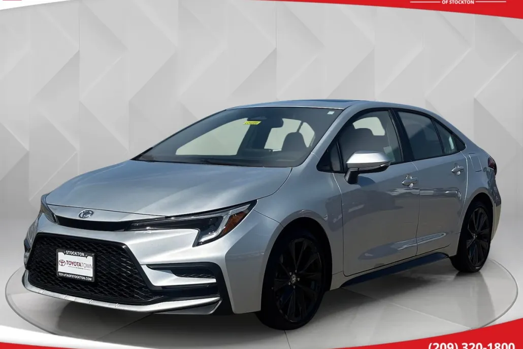 2023 Toyota Corolla XSE photo 1