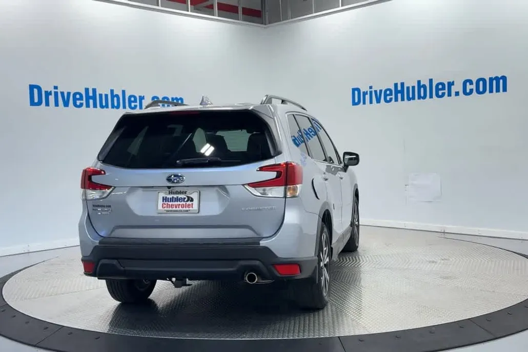 2021 Subaru Forester Limited photo 1