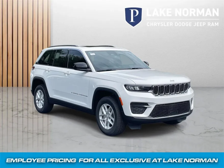 2025 Jeep Grand Cherokee Laredo X photo 1