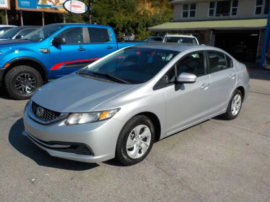 2015 Honda Civic LX photo 1