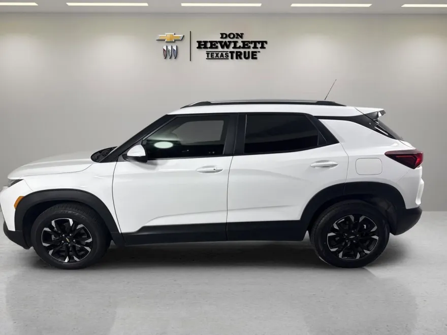 2022 Chevrolet Trailblazer LT photo 1