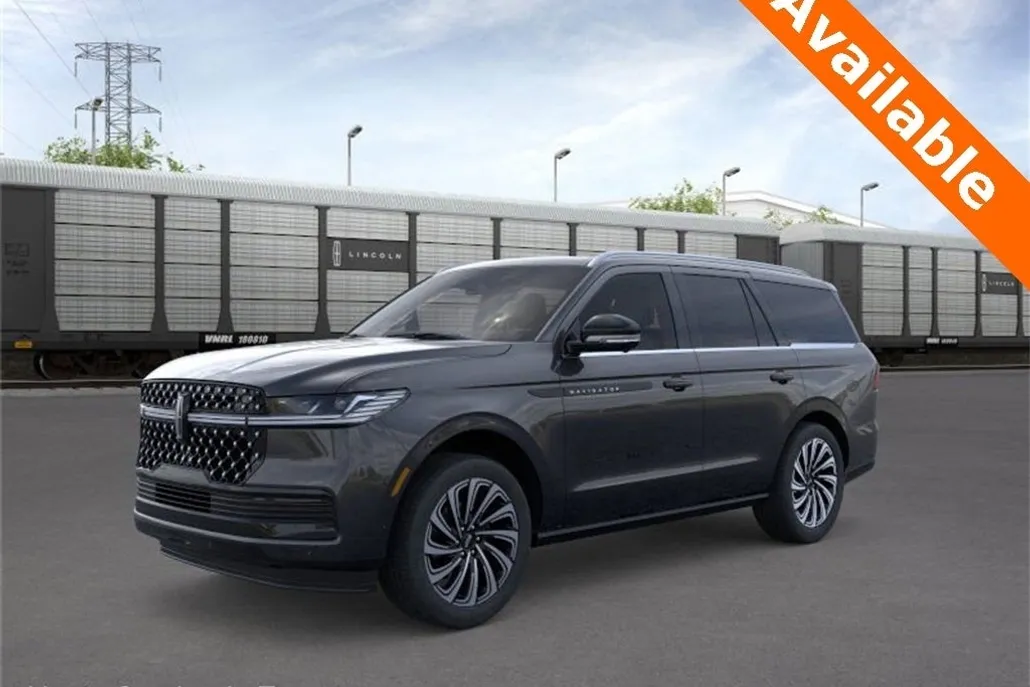 2025 Lincoln Navigator Black Label photo 1