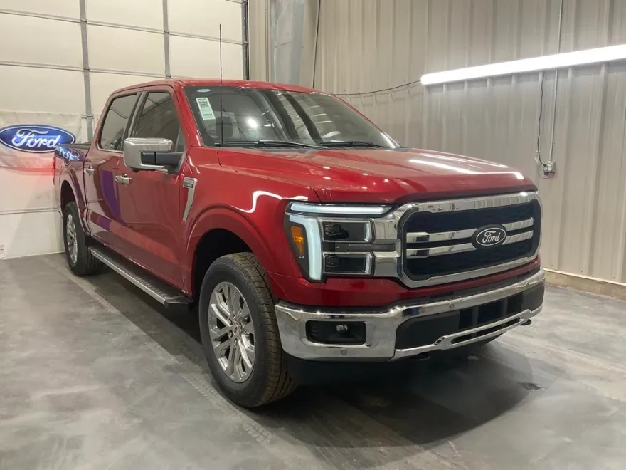 2025 Ford F-150 Lariat photo 1