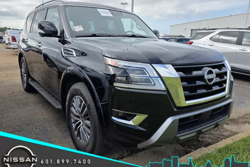 2023 Nissan Armada SL photo 1
