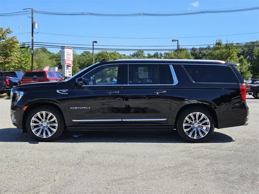 2023 Gmc Yukon XL Denali photo 1
