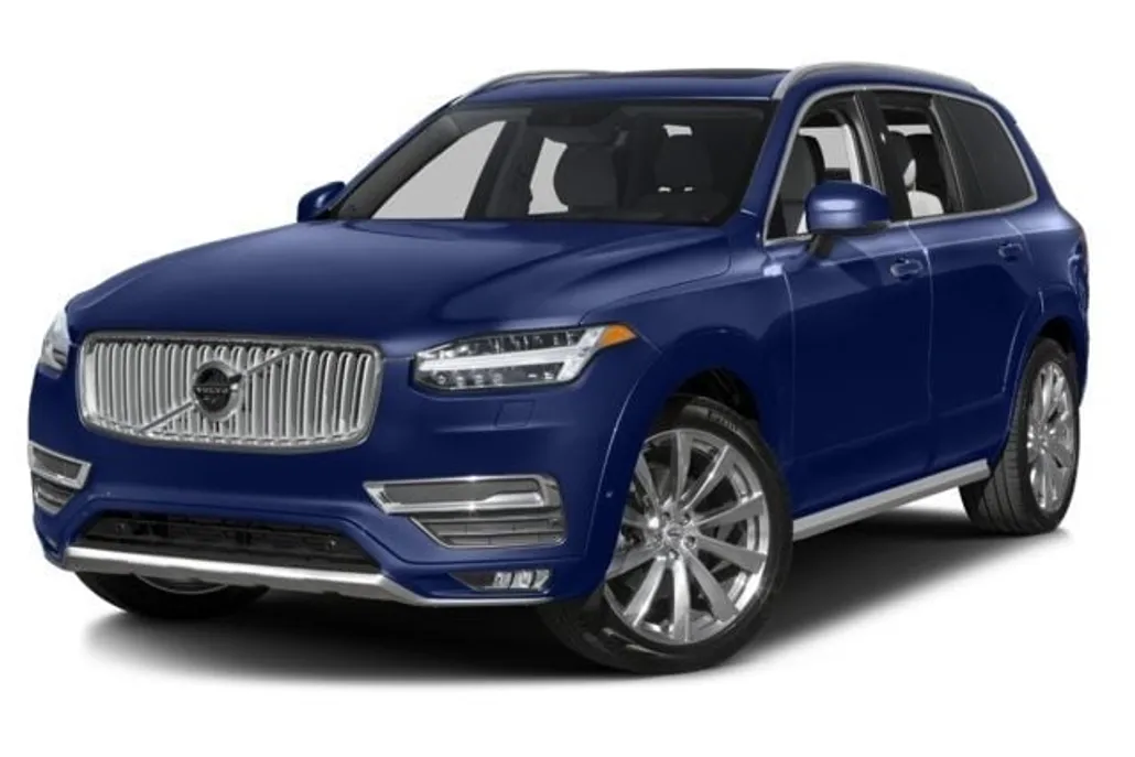 2016 Volvo XC90 T6 Momentum photo 1
