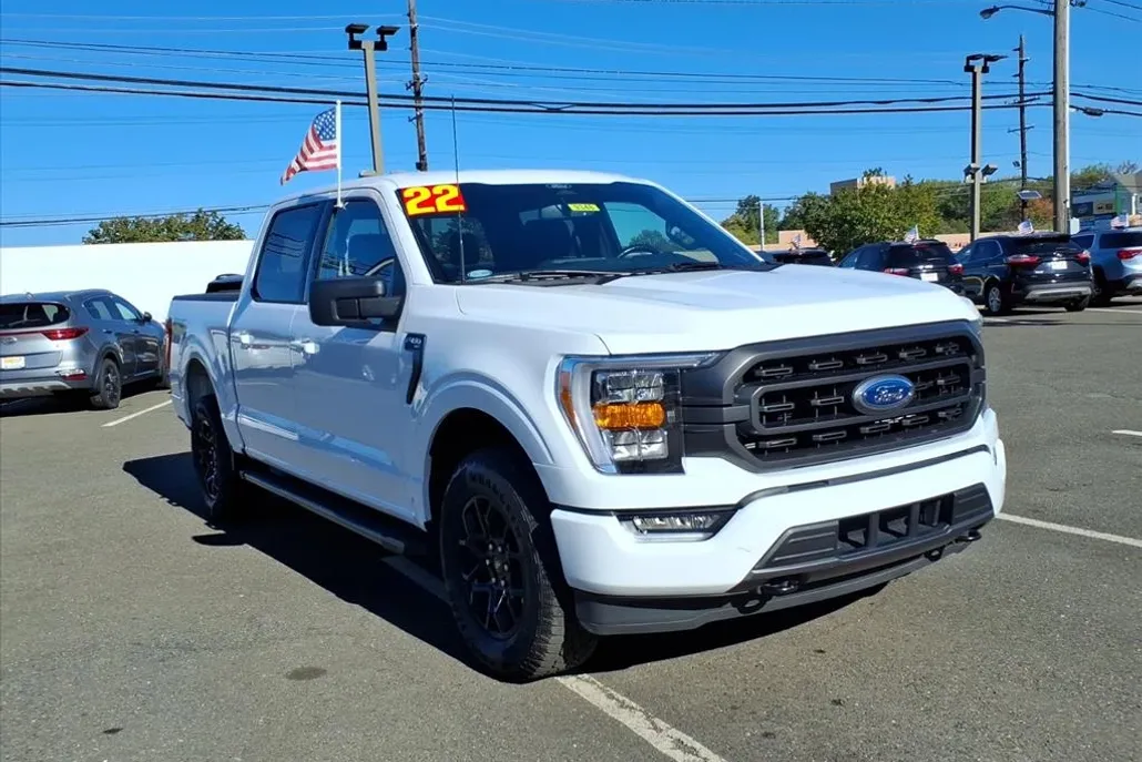 2022 Ford F-150 XLT photo 1