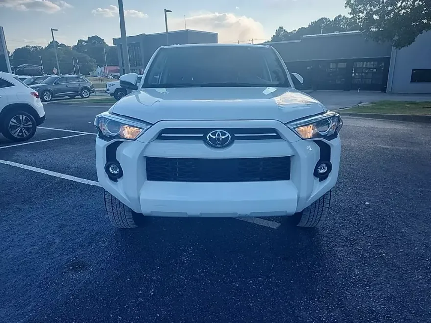 2024 Toyota 4Runner SR5 photo 1