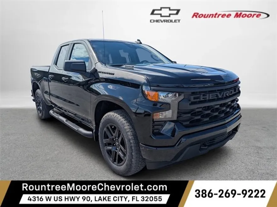 2026 Chevrolet Silverado 1500 Custom photo 1