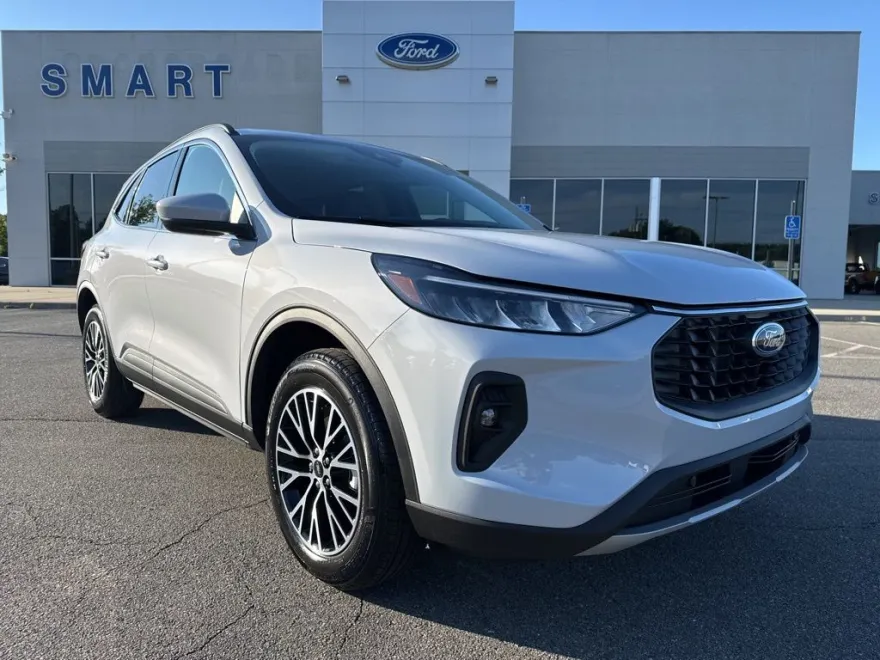2025 Ford Escape Plug-In Hybrid photo 1