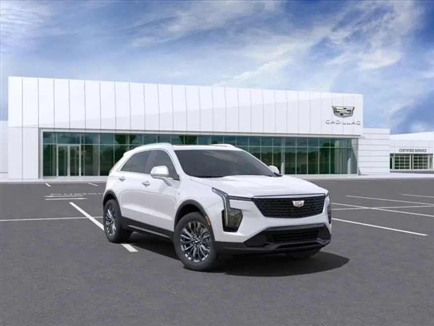 2025 Cadillac XT4 Premium Luxury photo 1