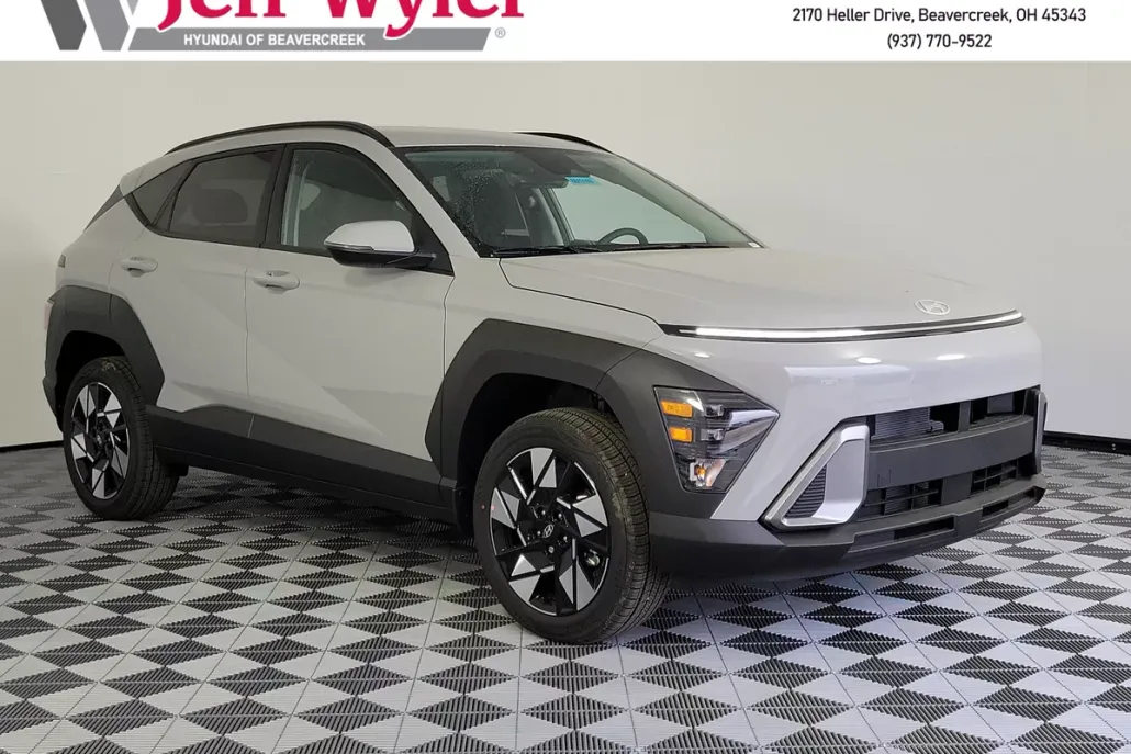2025 Hyundai Kona SEL photo 1