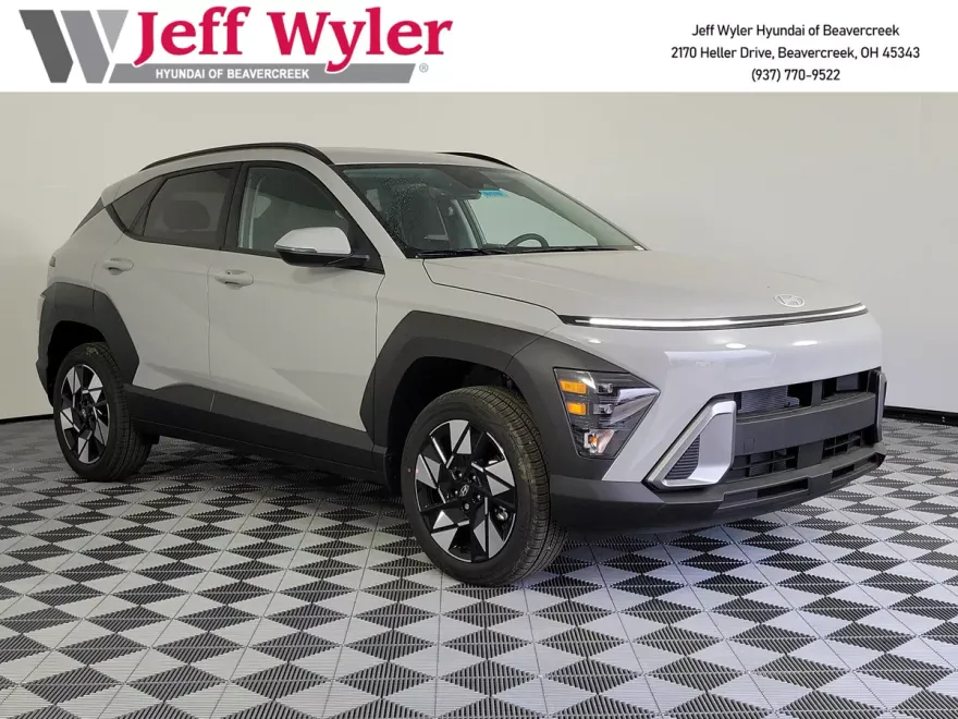 2025 Hyundai Kona SEL photo 1