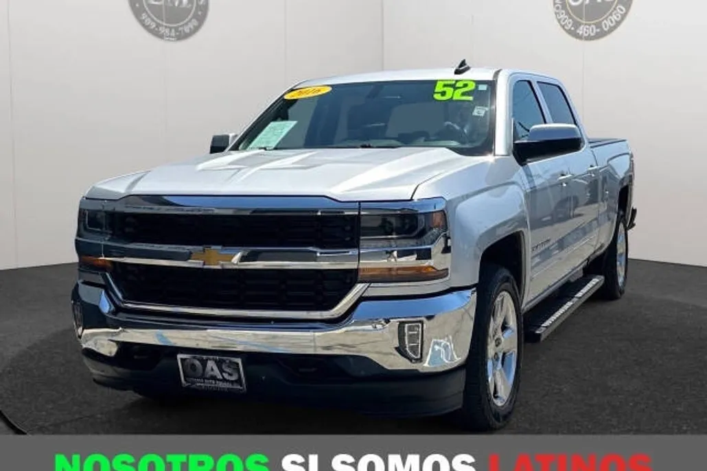 2016 Chevrolet Silverado 1500 LT photo 1