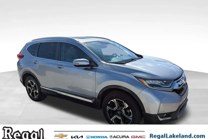 2018 Honda CR-V Touring photo 1
