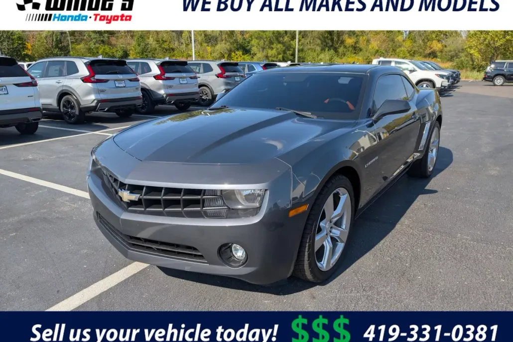 2011 Chevrolet Camaro 1LT photo 1