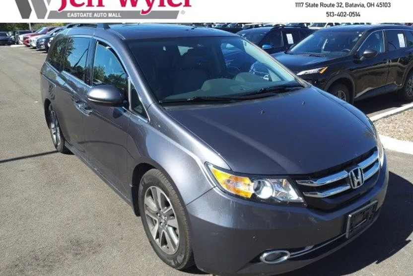 2015 Honda Odyssey Touring Elite photo 1