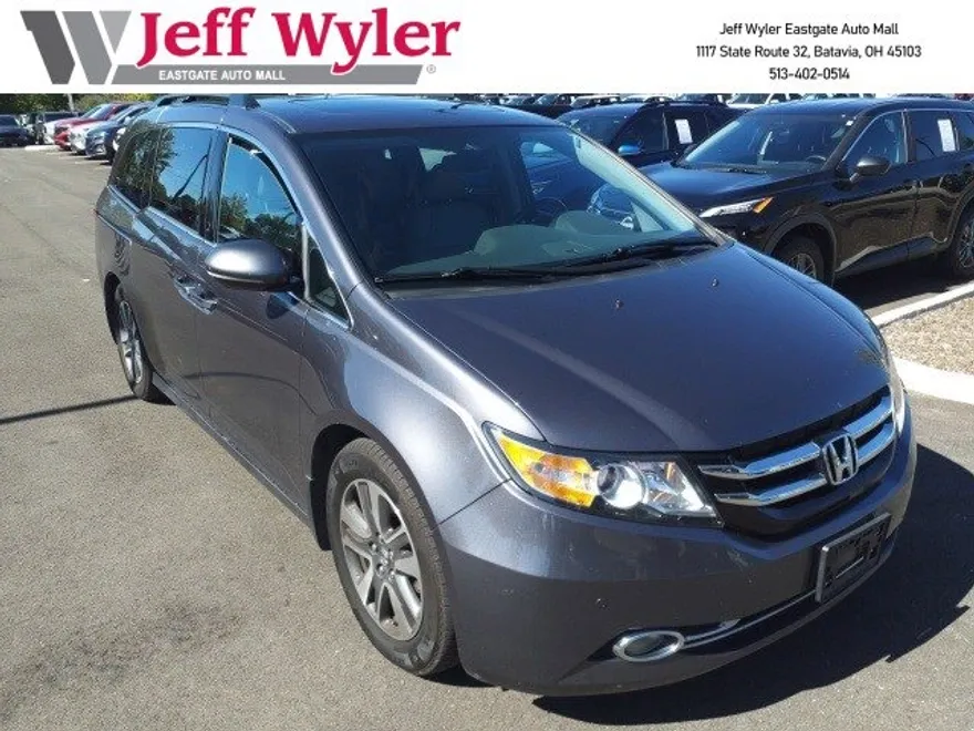2015 Honda Odyssey Touring Elite photo 1