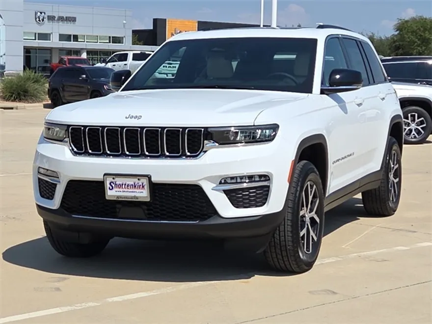2025 Jeep Grand Cherokee Limited photo 1