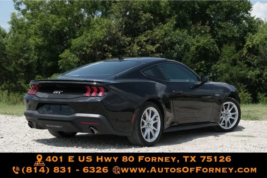 2024 Ford Mustang GT Premium photo 1