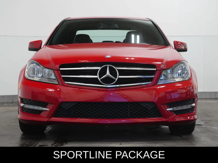 2014 Mercedes Benz C 300 4MATIC Sedan photo 1