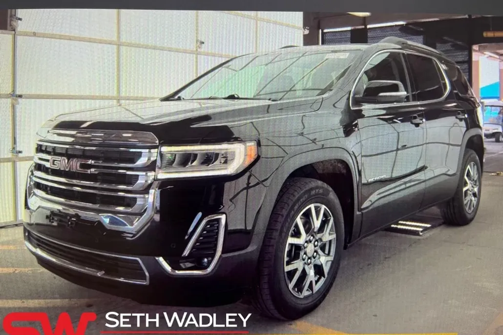 2023 Gmc Acadia SLT photo 1