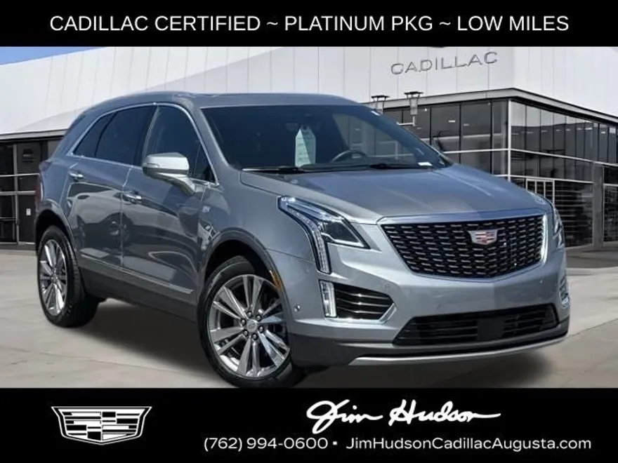 2022 Cadillac XT5 Platinum Premium Luxury photo 1