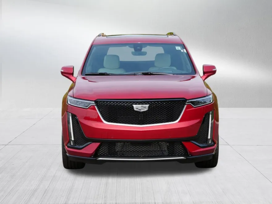2025 Cadillac XT6 Sport photo 1