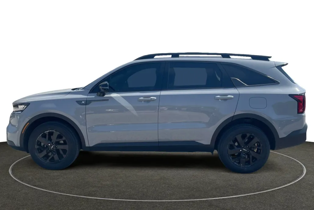 2022 Kia Sorento X-Line S photo 1