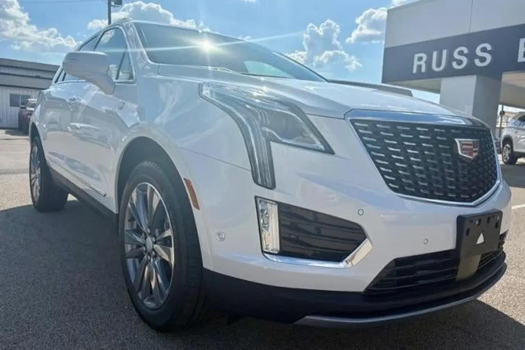 2025 Cadillac XT5 Premium Luxury photo 1